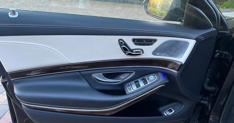 Mercedes-Benz Klasa S cena 195000 przebieg: 397000, rok produkcji 2019 z Czersk małe 106